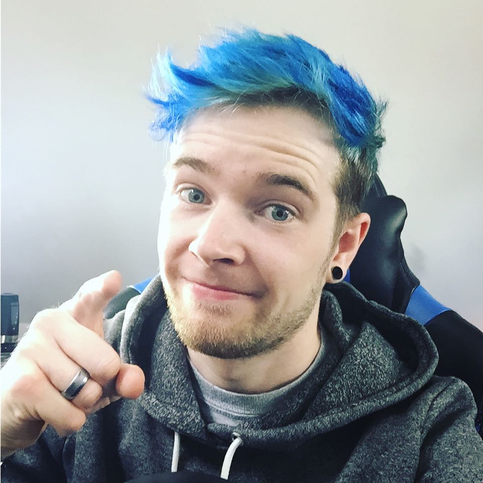 youtuber Dan Middleton