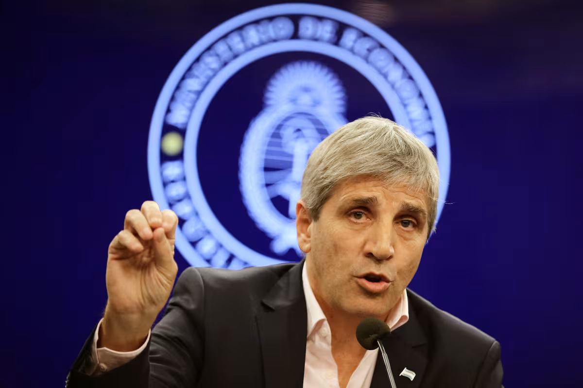 El Gobierno de Milei presentó un nuevo proyecto de Inocencia Fiscal para incorporar los “dólares del colchón”