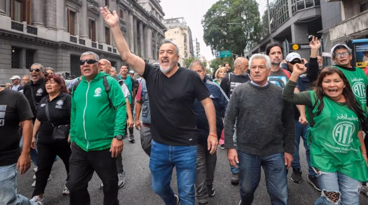 El Gobierno quiere reformar el régimen de los empleados públicos antes de fin de año